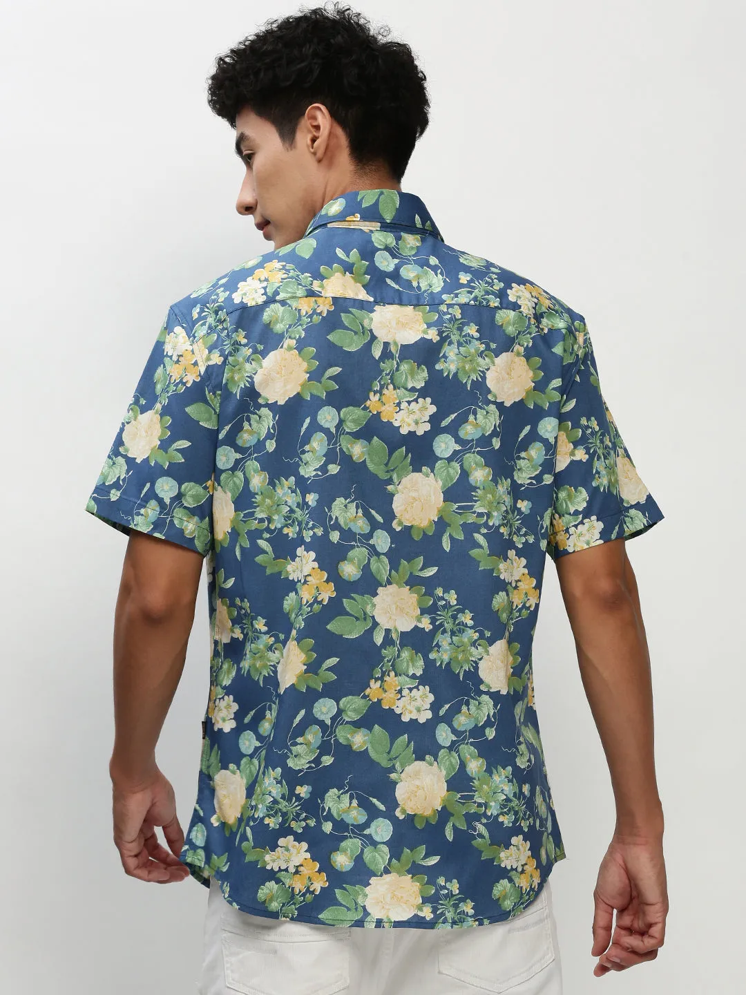 Men Blue Standard Floral Printed Cotton Slim Fit Casual Shirt